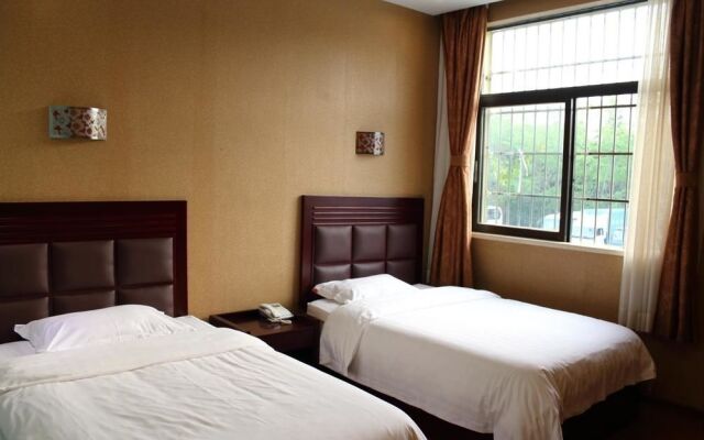 Jiabaihe Commercial Hotel
