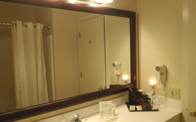 Comfort Inn & Suites