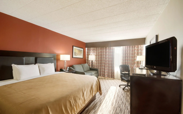 Exton Hotel & Conference Center