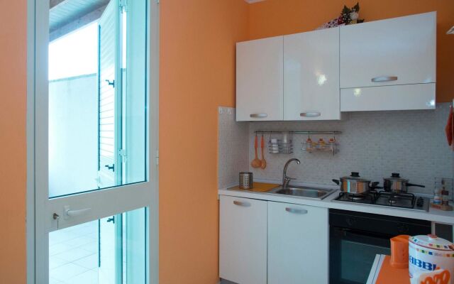 Apartment With one Bedroom in Torre Dell'orso, With Furnished Balcony