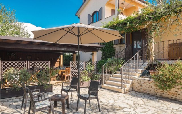 Stunning Home in Buje With Outdoor Swimming Pool, Wifi and 4 Bedrooms