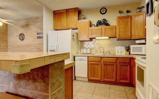Channelview 106