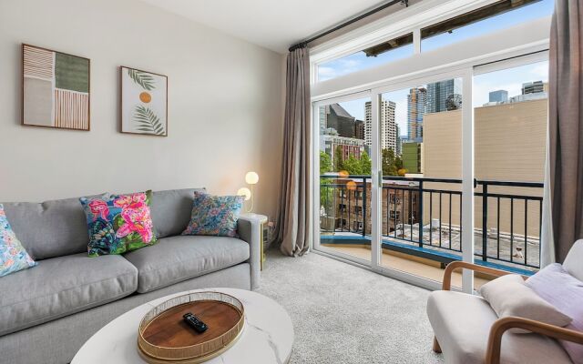 Belltown Perch explore like a local