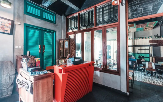 OYO 1674 D'krepyak Syariah