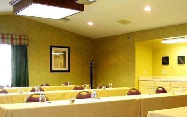 Residence Inn Milwaukee Brookfield
