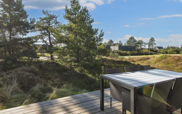 Spacious Holiday Home in Rømø near Sea