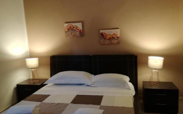 Ortigia Spartan House 1