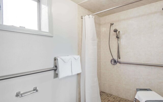 Budget Inn Natick