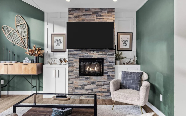 Township by Canmore Premier