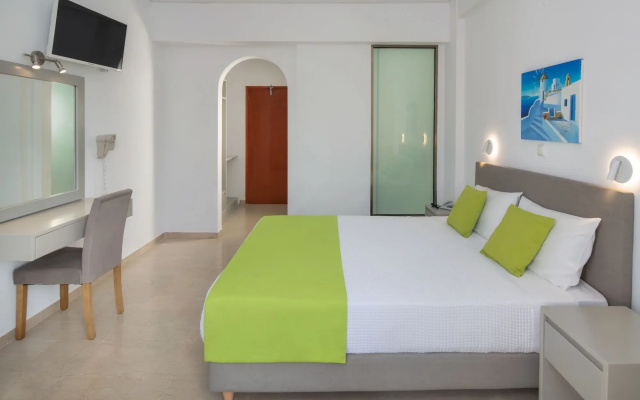 Hotel Makarios