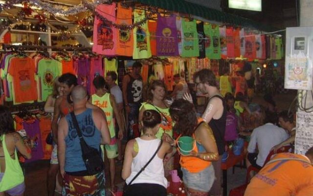 Om Ganesh Hostel - Adults Only