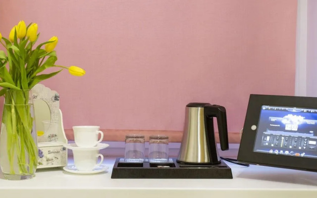 Отель Smart Welcome by Academia