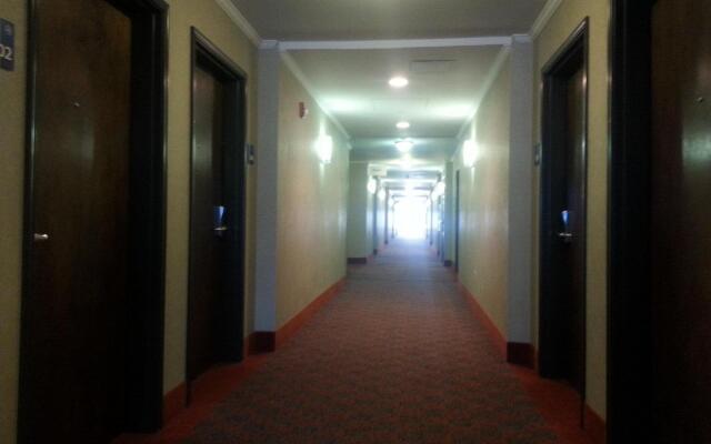 Best Western Plus Stephenville Inn
