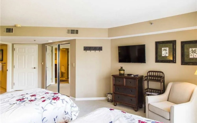 Villamare 3322 by RedAwning