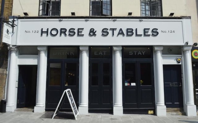 The Horse & Stables - Hostel