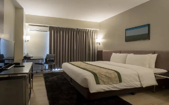 Sequoia Hotel Manila Bay