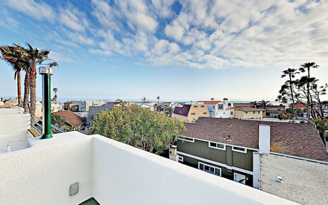 124 Oxnard - 3 Br Home