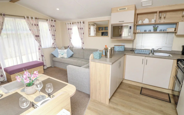 Seabreeze Cottage