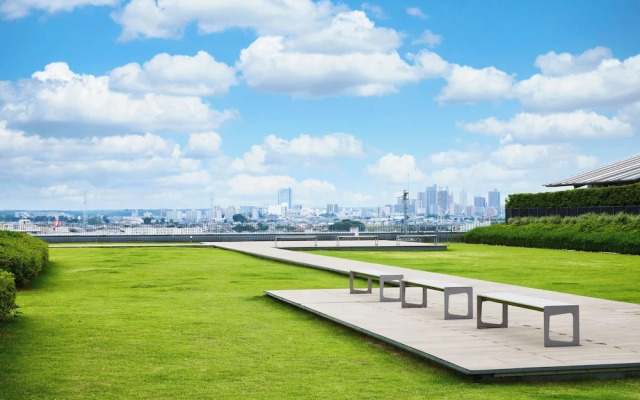 IN THE LIBRARY hotel and books TOKOROZAWA