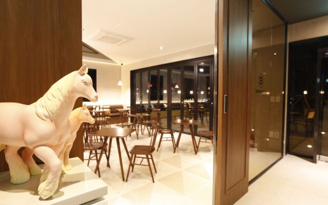 Brown Dot Hotel Business Busan Station