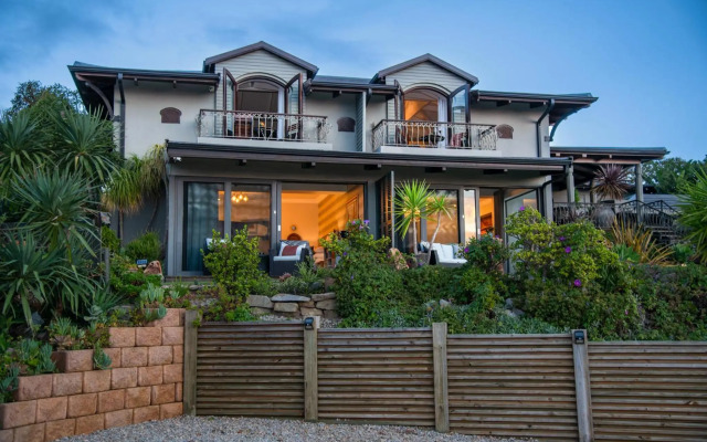 Pezula Magic Escape - Guest House - Luxury Lagoon View