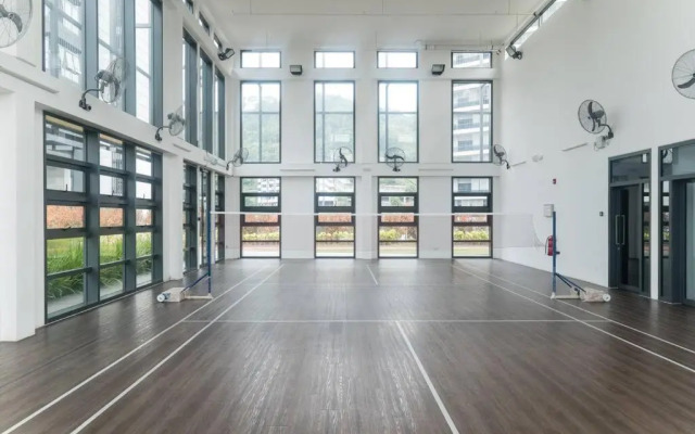 Mountain View 2 room KL East Mall 4pax NEW