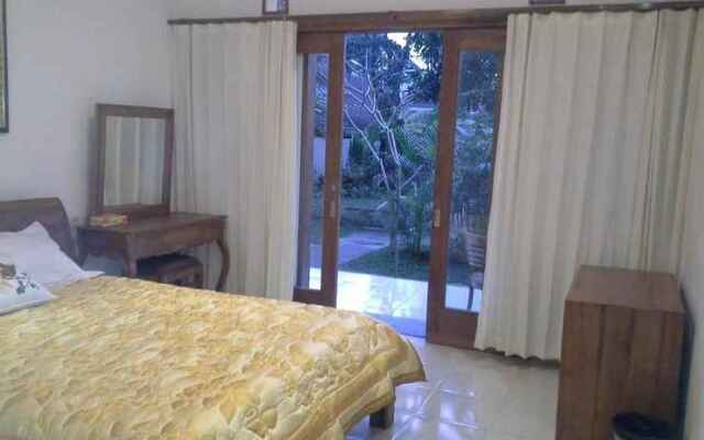 Batik Sekar Bali Guest House