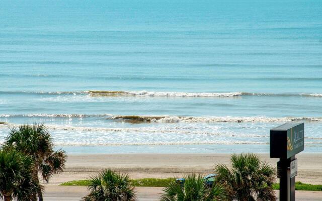 Quality Inn & Suites Galveston - Beachfront