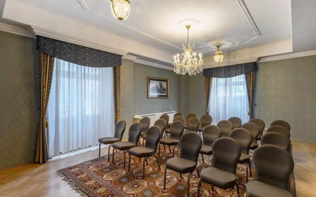 Danubius Hotel Astoria City Center