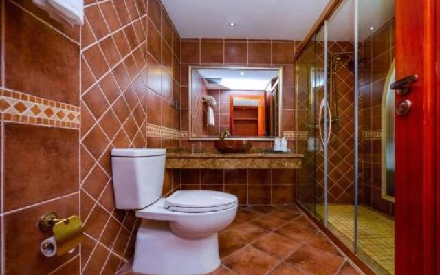 Chongqing Rainforest Hotel