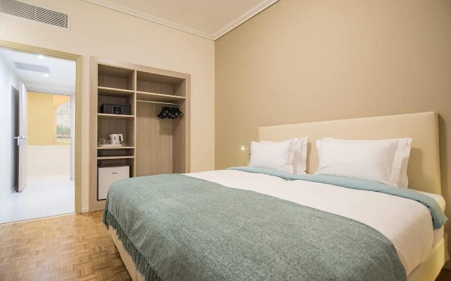 V Hotel Delphi