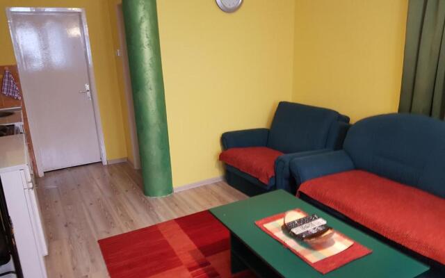 Apartment Center