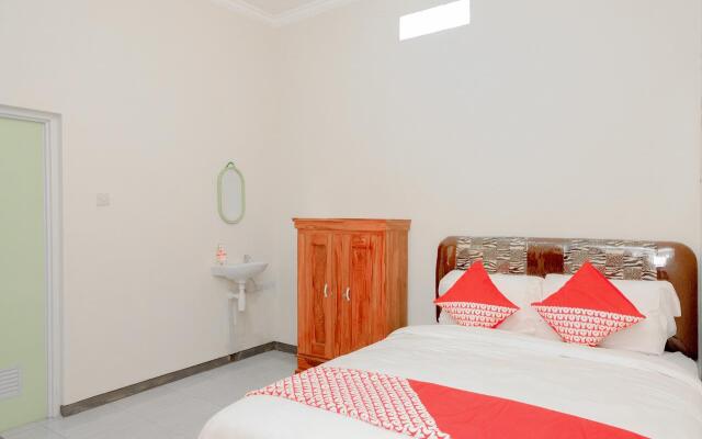 OYO 605 Queen Homestay