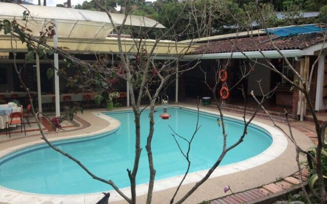 Hotel Orquídeas del Tolima