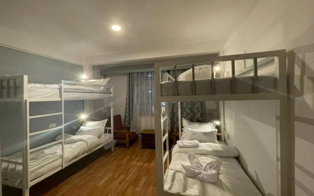 Hotel Anola