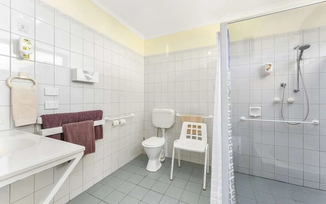 Comfort Inn William Macintosh