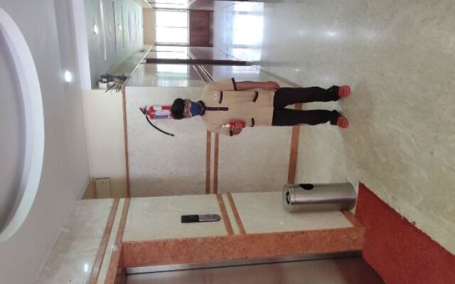 Hotel ATG Royal Inn