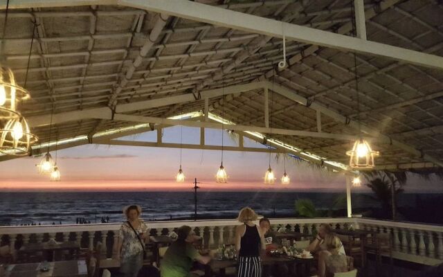 Zac Beach Resort
