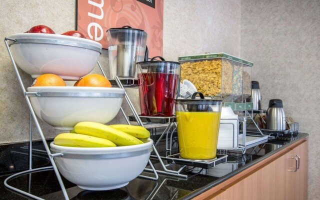 Comfort Suites Victorville-Hesperia