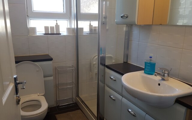 Dragon - Kirk House 2 Bedroom Home