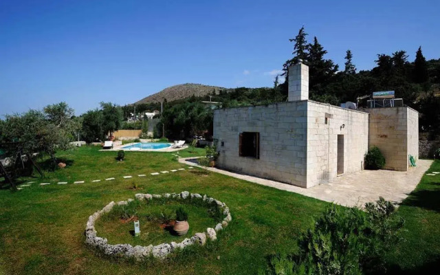 Villa Aloni-traditional Stone Villa With Nice View,pool and Garden
