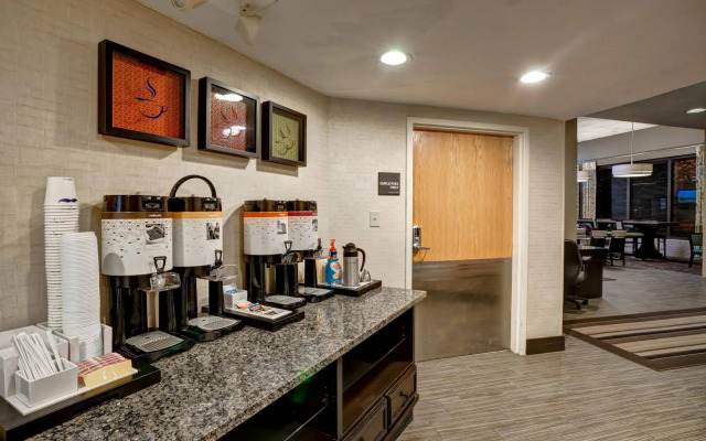 Hampton Inn Norfolk-Naval Base