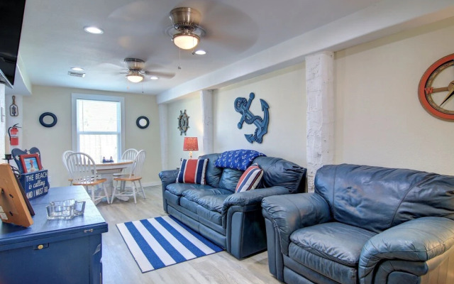 Nauti Mermaid 5 Bedroom Home by Redawning