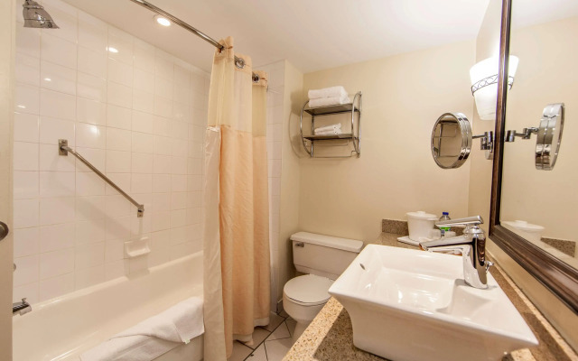 Radisson Hotel Montreal Airport