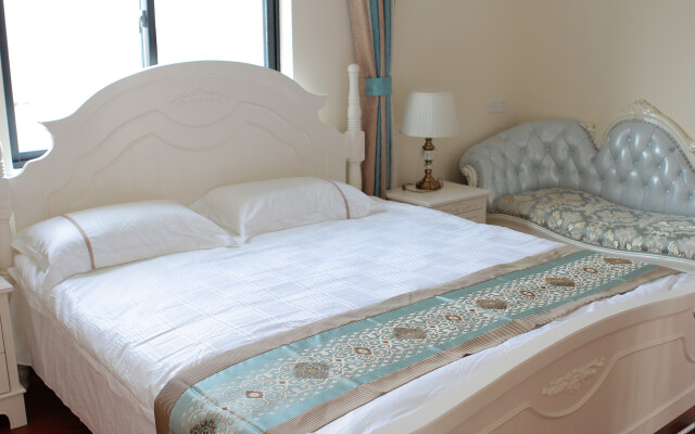 Suzhou Ethereal Residential Hotel (Taihu Xishan)