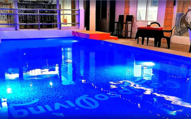 Calypso Beach & Dive Resort