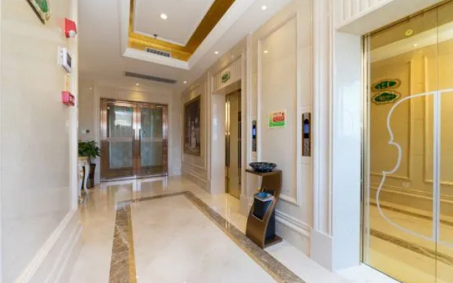Vienna International Hotel