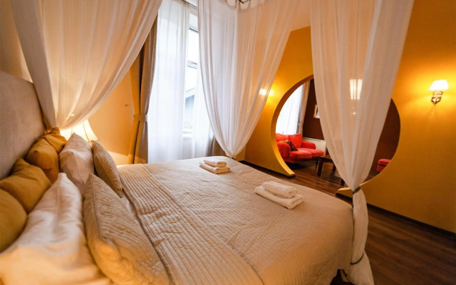 Lounge Apartments