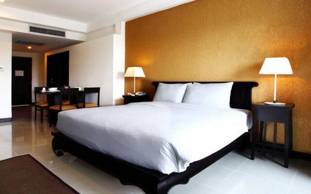 Siam Piman Hotel