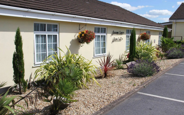 Exeter Court Hotel